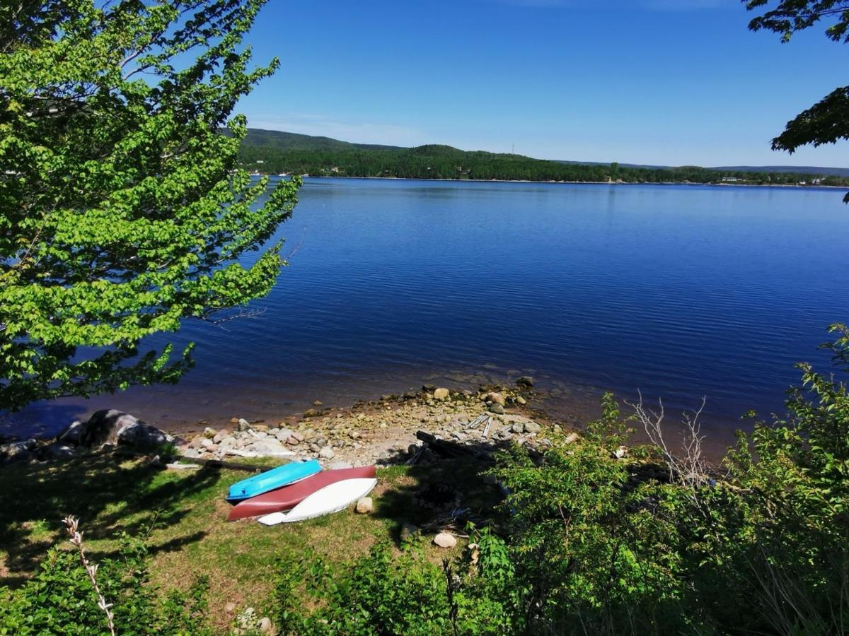 Knotty Pine Ocean Front Suite - Adults Only Ingonish Exteriör bild