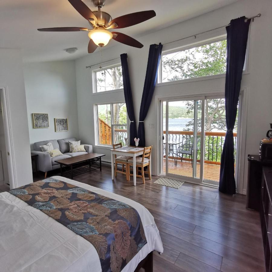 Knotty Pine Ocean Front Suite - Adults Only Ingonish Exteriör bild