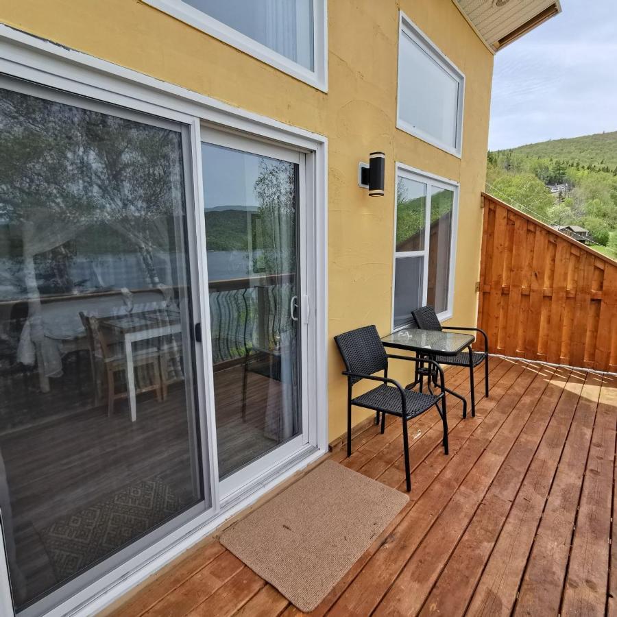 Knotty Pine Ocean Front Suite - Adults Only Ingonish Exteriör bild