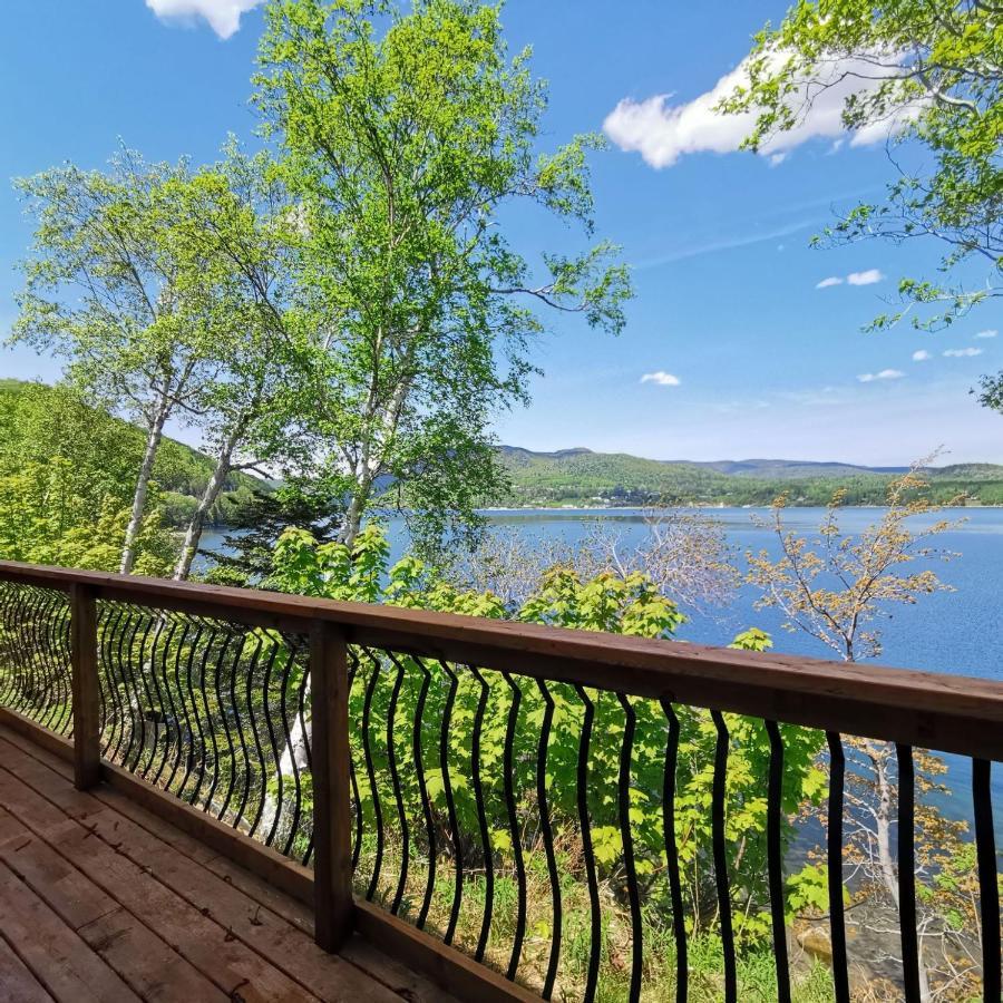 Knotty Pine Ocean Front Suite - Adults Only Ingonish Exteriör bild