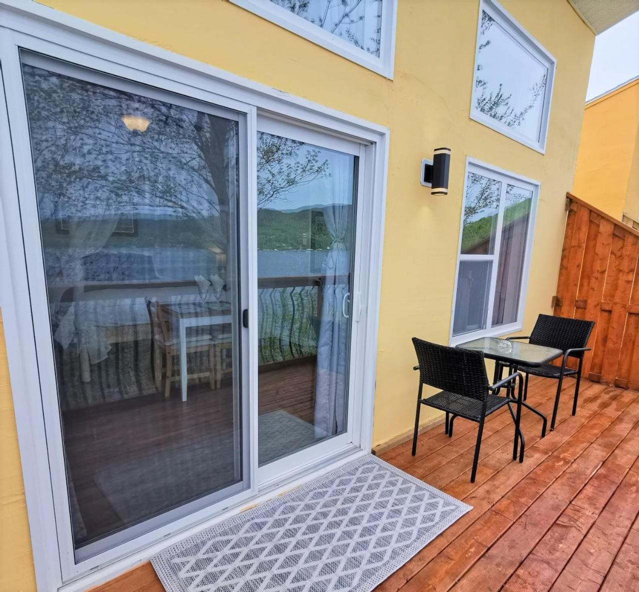 Knotty Pine Ocean Front Suite - Adults Only Ingonish Rum bild