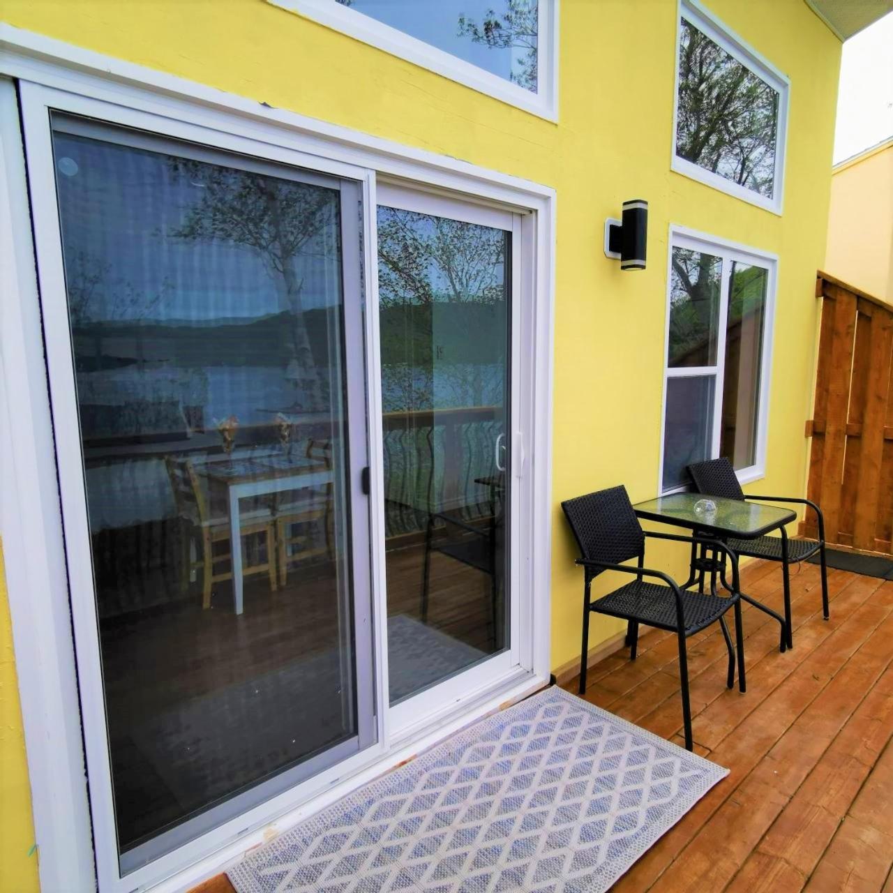 Knotty Pine Ocean Front Suite - Adults Only Ingonish Rum bild