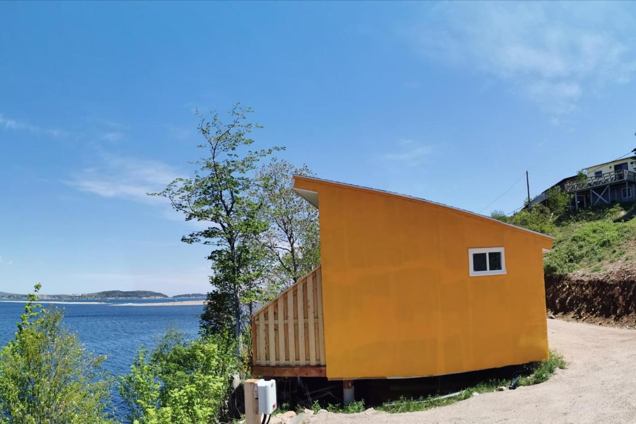 Knotty Pine Ocean Front Suite - Adults Only Ingonish Exteriör bild