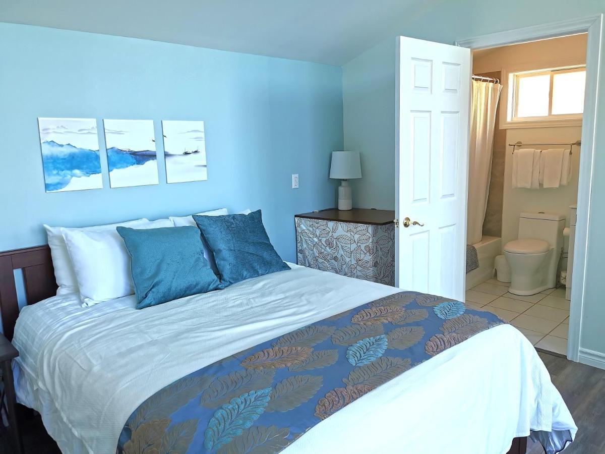 Knotty Pine Ocean Front Suite - Adults Only Ingonish Exteriör bild